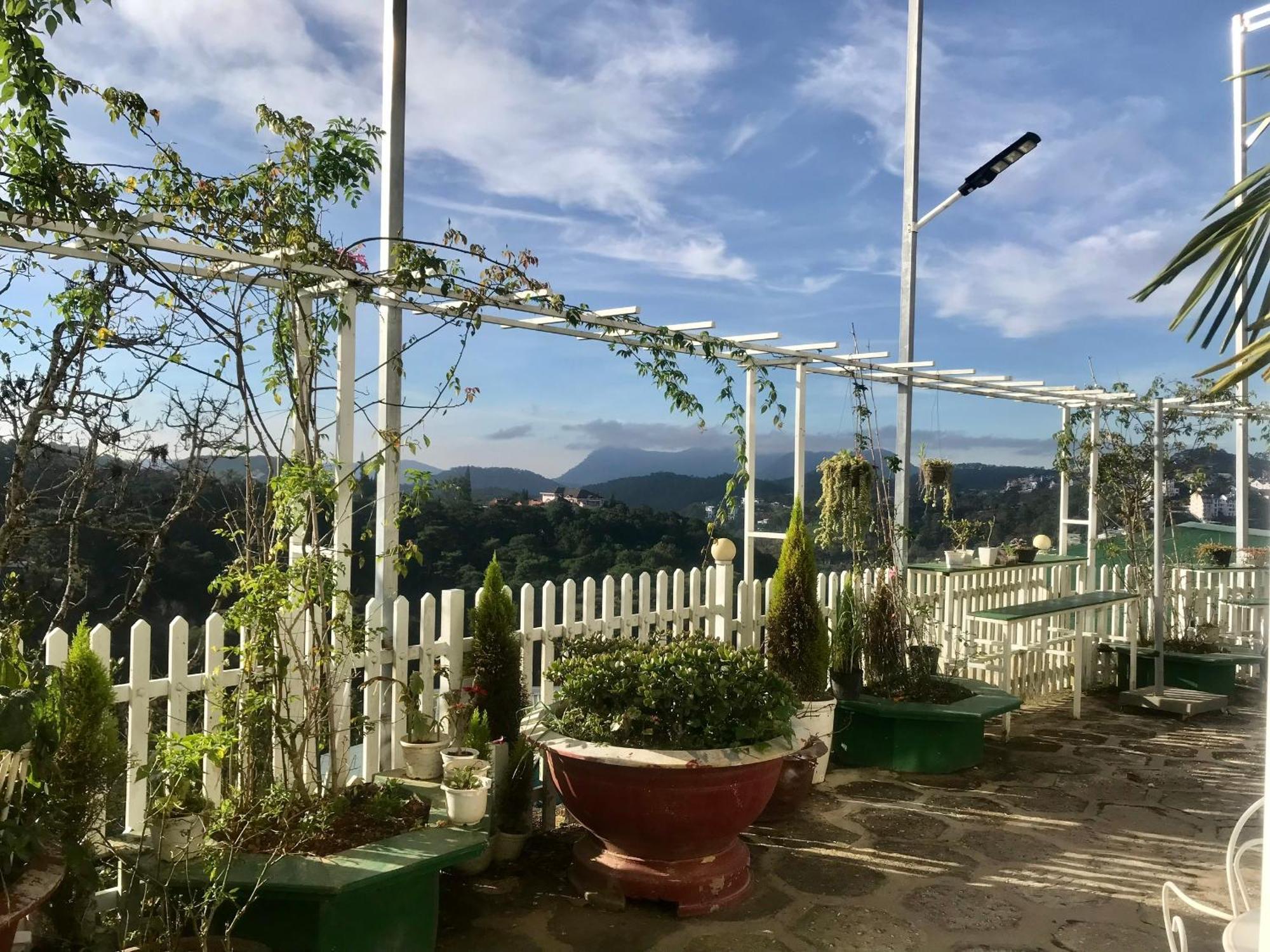 Lacami Dalat Hotel Kültér fotó